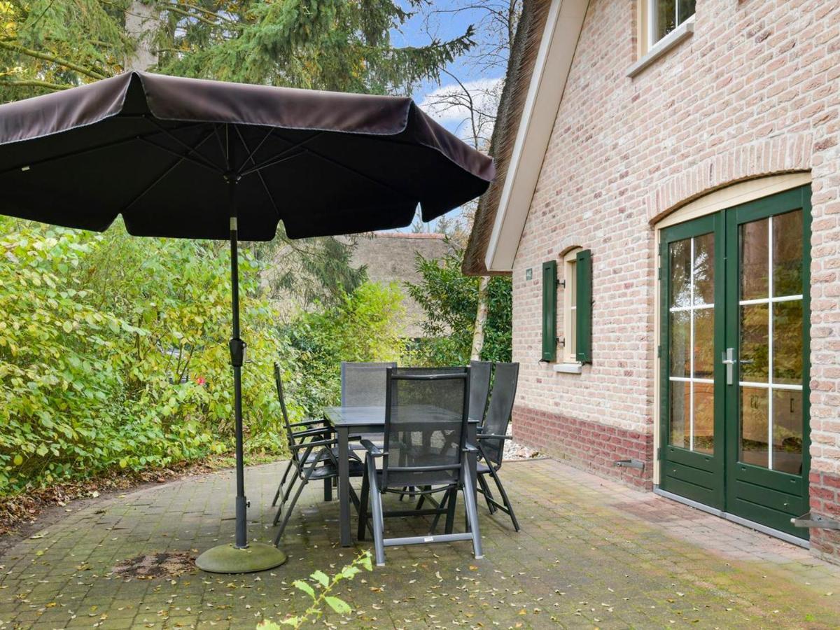 Landal Het Land Van Bartje Ees Exterior foto
