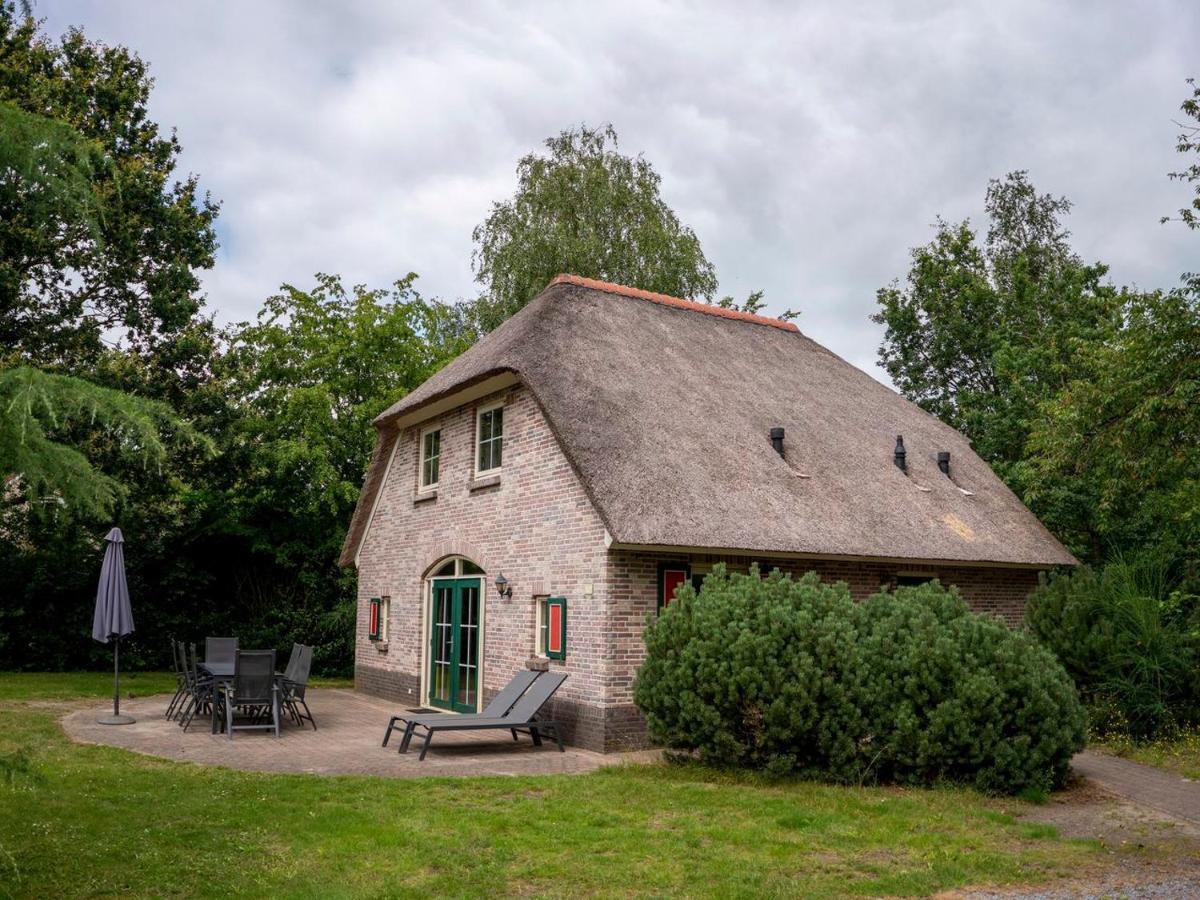 Landal Het Land Van Bartje Ees Exterior foto
